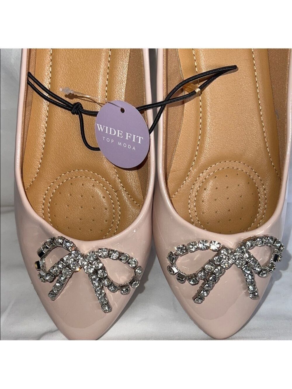 TOP Moda Nude Rhinestone Bow Flats - Picture 4 of 11